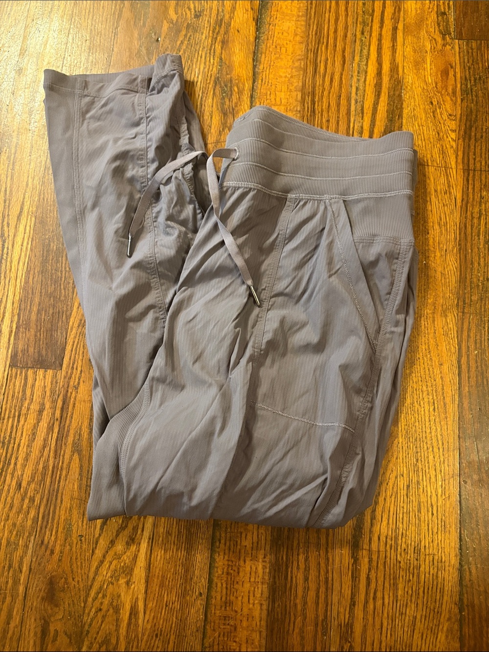 🎉Like New! Lululemon athletica Women's Dance Studio Pants!